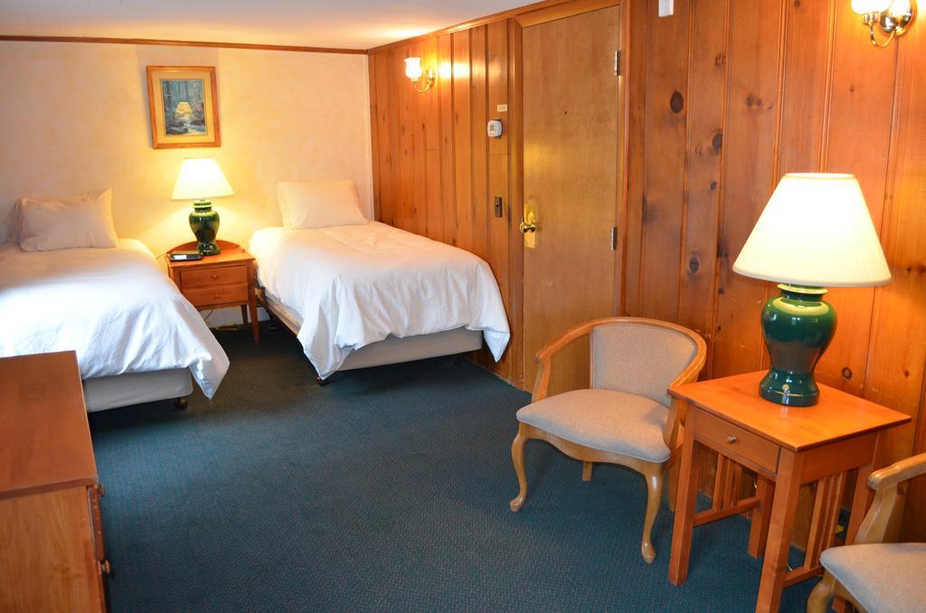Purity Spring Resort Madison Room photo